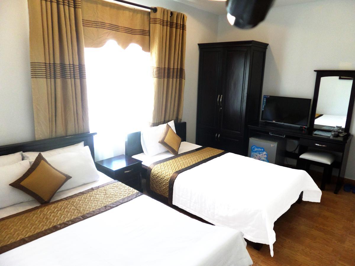 Crown Hotel Da Nang Exterior photo
